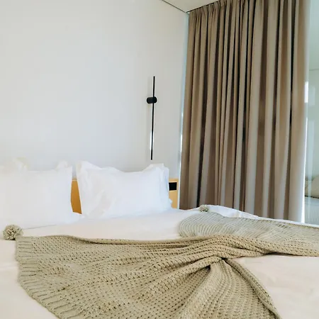 Calm Luxury Natural Lejlighed